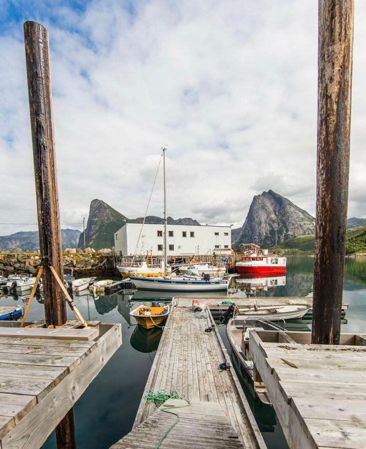 Stonglandseidet Senja Livingアパートホテル エクステリア 写真